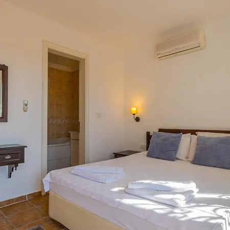 Villa Salmakis *
