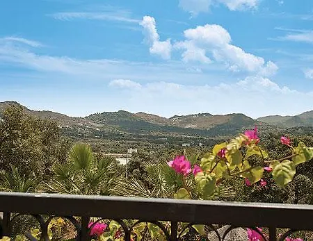 Salmakis Vila