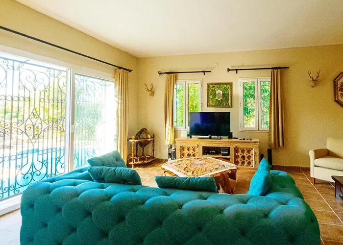 Villa Salmakis